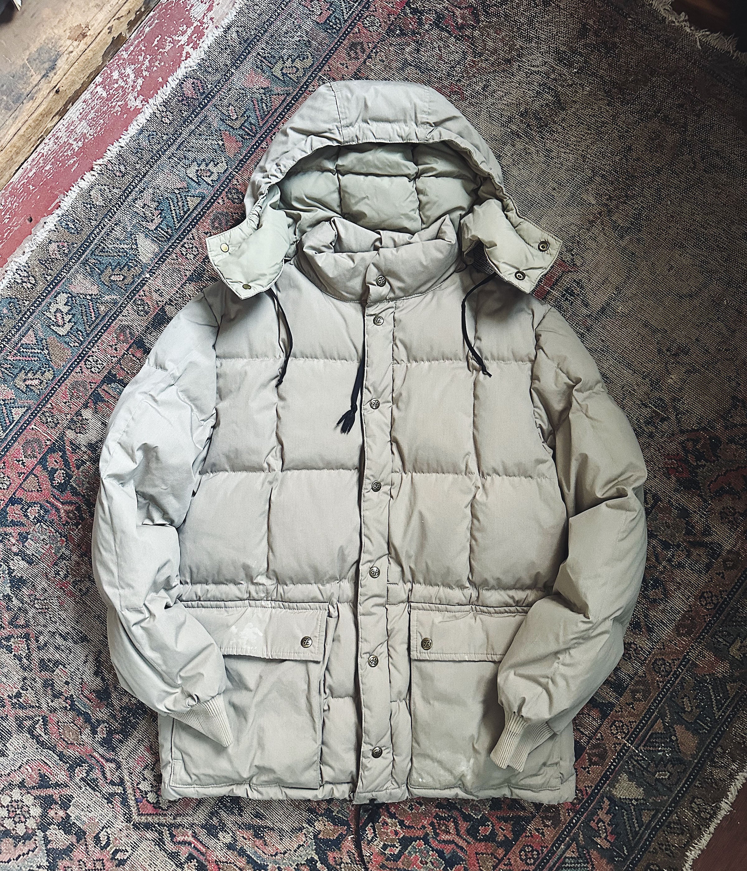 Vintage Eddie Bauer Down Parka – Medium – Wooden Sleepers