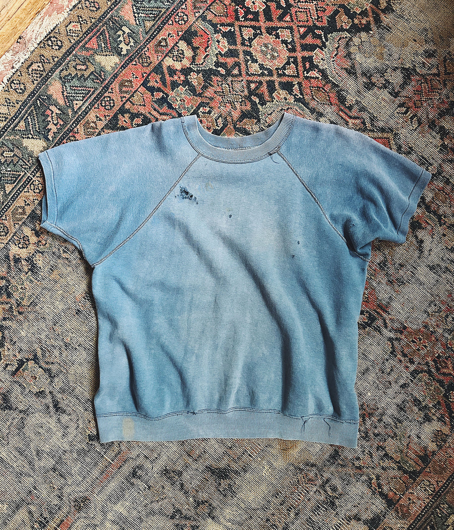 Vintage Short Sleeve Sweatshirt – Medium