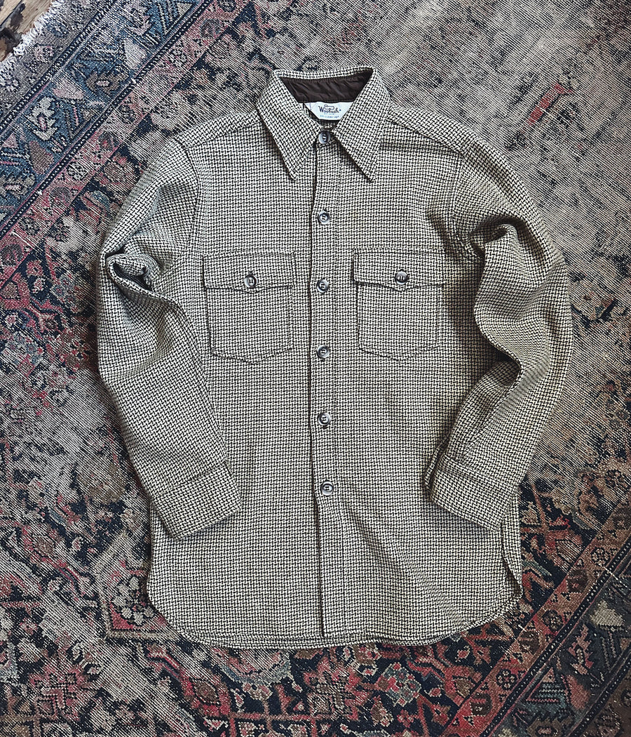 Vintage Woolrich Overshirt – Medium