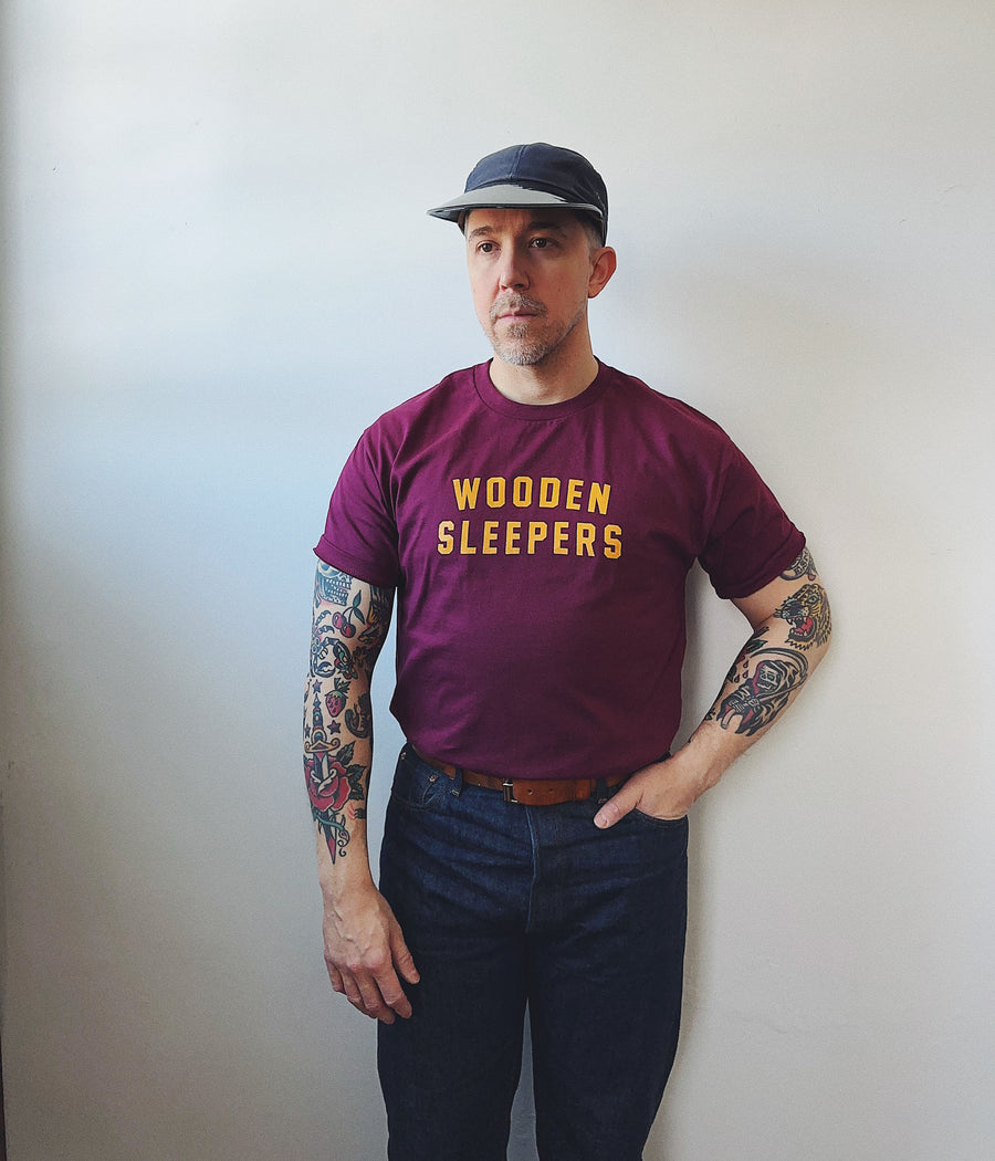 Wooden Sleepers Arc Logo T-shirt – Burgundy